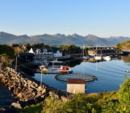 Sykkeltur langs Ishavskysten | Arctic Coast Cycling | Discover Norway