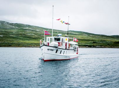 Jotunheimen Explorer - Guided Hikes & Farm Stay | Discover Norway