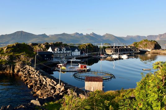 Sykkeltur langs Ishavskysten | Arctic Coast Cycling | Discover Norway